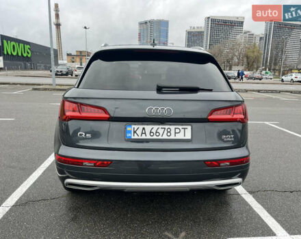 Сірий Ауді Ку 5, об'ємом двигуна 1.98 л та пробігом 121 тис. км за 24200 $, фото 3 на Automoto.ua