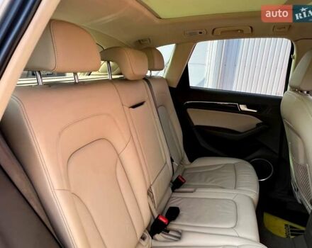 Сірий Ауді Ку 5, об'ємом двигуна 1.98 л та пробігом 106 тис. км за 16750 $, фото 30 на Automoto.ua