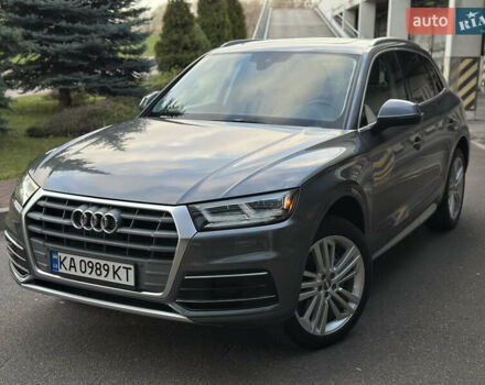 Сірий Ауді Ку 5, об'ємом двигуна 2 л та пробігом 99 тис. км за 27300 $, фото 2 на Automoto.ua