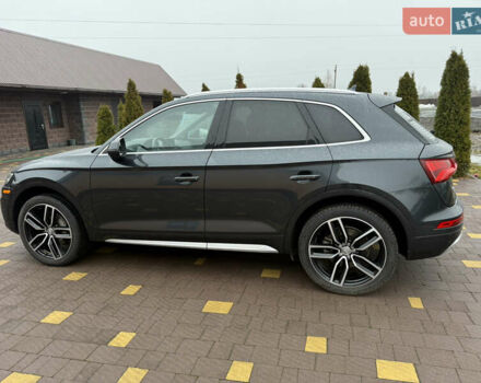 Серый Ауди Ку 5, объемом двигателя 1.98 л и пробегом 138 тыс. км за 25500 $, фото 4 на Automoto.ua