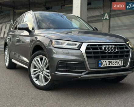 Сірий Ауді Ку 5, об'ємом двигуна 2 л та пробігом 99 тис. км за 27300 $, фото 4 на Automoto.ua