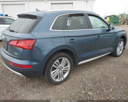 Сірий Ауді Ку 5, об'ємом двигуна 2 л та пробігом 79 тис. км за 17900 $, фото 4 на Automoto.ua