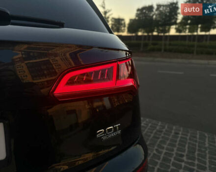 Сірий Ауді Ку 5, об'ємом двигуна 2 л та пробігом 160 тис. км за 21400 $, фото 7 на Automoto.ua