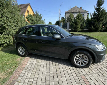 Серый Ауди Ку 5, объемом двигателя 2 л и пробегом 163 тыс. км за 29500 $, фото 4 на Automoto.ua