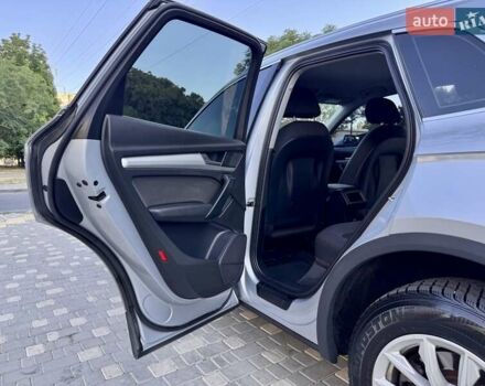 Серый Ауди Ку 5, объемом двигателя 1.97 л и пробегом 154 тыс. км за 23800 $, фото 53 на Automoto.ua