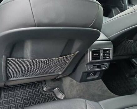 Серый Ауди Ку 5, объемом двигателя 1.98 л и пробегом 108 тыс. км за 24200 $, фото 24 на Automoto.ua