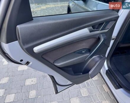 Серый Ауди Ку 5, объемом двигателя 1.97 л и пробегом 154 тыс. км за 23800 $, фото 54 на Automoto.ua