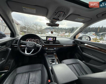 Сірий Ауді Ку 5, об'ємом двигуна 2 л та пробігом 123 тис. км за 26500 $, фото 51 на Automoto.ua