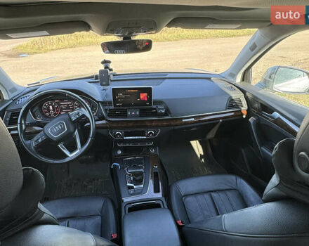 Сірий Ауді Ку 5, об'ємом двигуна 1.98 л та пробігом 140 тис. км за 26000 $, фото 13 на Automoto.ua