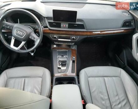 Сірий Ауді Ку 5, об'ємом двигуна 2 л та пробігом 109 тис. км за 6200 $, фото 7 на Automoto.ua