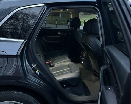 Сірий Ауді Ку 5, об'ємом двигуна 1.98 л та пробігом 172 тис. км за 25499 $, фото 13 на Automoto.ua