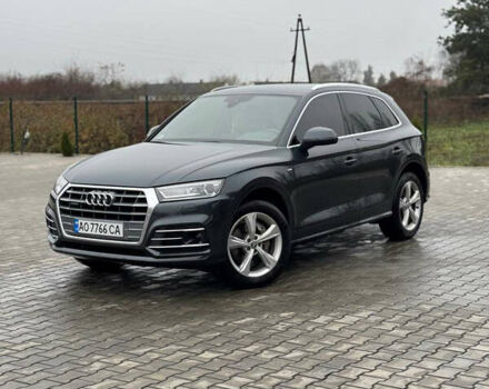 Серый Ауди Ку 5, объемом двигателя 1.97 л и пробегом 233 тыс. км за 29800 $, фото 1 на Automoto.ua