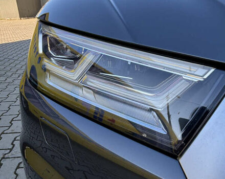 Серый Ауди Ку 5, объемом двигателя 1.98 л и пробегом 85 тыс. км за 26900 $, фото 1 на Automoto.ua