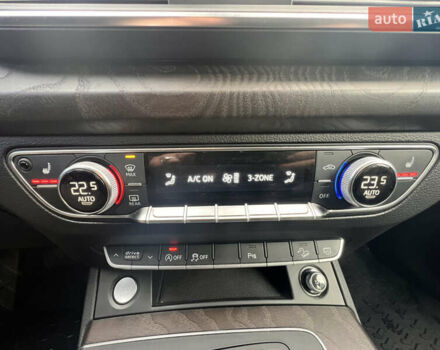 Серый Ауди Ку 5, объемом двигателя 1.98 л и пробегом 148 тыс. км за 25000 $, фото 17 на Automoto.ua