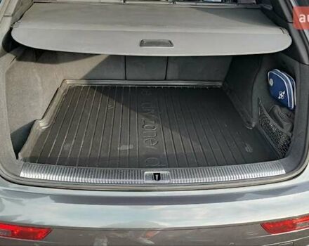 Серый Ауди Ку 5, объемом двигателя 1.97 л и пробегом 127 тыс. км за 34500 $, фото 2 на Automoto.ua