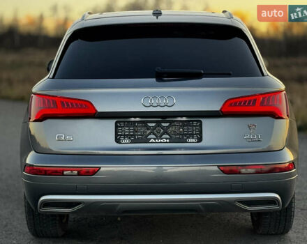 Серый Ауди Ку 5, объемом двигателя 1.98 л и пробегом 169 тыс. км за 25300 $, фото 15 на Automoto.ua