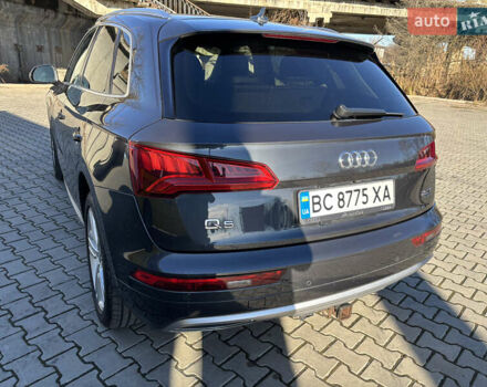 Серый Ауди Ку 5, объемом двигателя 1.98 л и пробегом 85 тыс. км за 26900 $, фото 10 на Automoto.ua