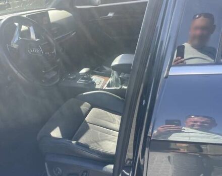 Сірий Ауді Ку 5, об'ємом двигуна 1.98 л та пробігом 240 тис. км за 25500 $, фото 4 на Automoto.ua