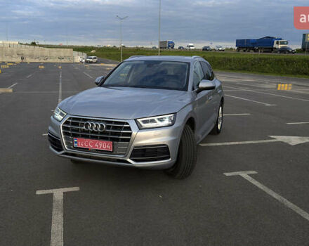 Серый Ауди Ку 5, объемом двигателя 1.98 л и пробегом 100 тыс. км за 23690 $, фото 3 на Automoto.ua