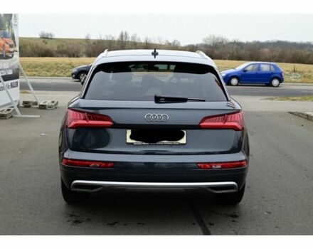 Сірий Ауді Ку 5, об'ємом двигуна 2 л та пробігом 123 тис. км за 33000 $, фото 3 на Automoto.ua