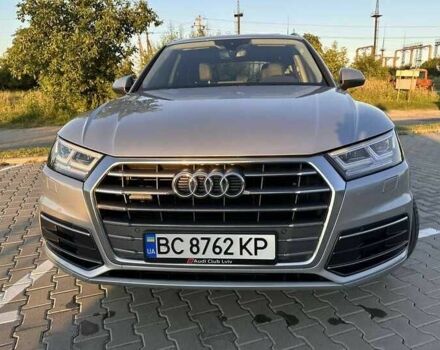 Сірий Ауді Ку 5, об'ємом двигуна 2 л та пробігом 98 тис. км за 21900 $, фото 2 на Automoto.ua