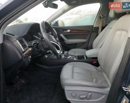 Сірий Ауді Ку 5, об'ємом двигуна 2 л та пробігом 109 тис. км за 6200 $, фото 6 на Automoto.ua