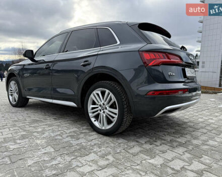 Сірий Ауді Ку 5, об'ємом двигуна 2 л та пробігом 123 тис. км за 26500 $, фото 55 на Automoto.ua