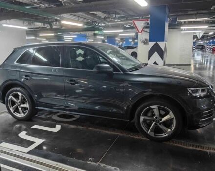 Серый Ауди Ку 5, объемом двигателя 2 л и пробегом 66 тыс. км за 22000 $, фото 3 на Automoto.ua