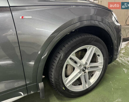 Серый Ауди Ку 5, объемом двигателя 1.97 л и пробегом 131 тыс. км за 35000 $, фото 4 на Automoto.ua