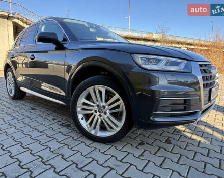 Серый Ауди Ку 5, объемом двигателя 1.98 л и пробегом 85 тыс. км за 26900 $, фото 3 на Automoto.ua