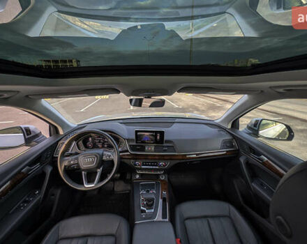 Серый Ауди Ку 5, объемом двигателя 1.98 л и пробегом 100 тыс. км за 23690 $, фото 41 на Automoto.ua