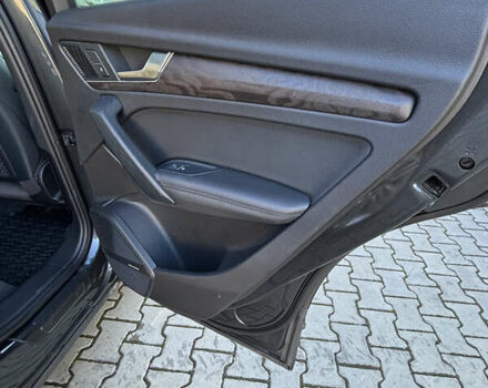 Серый Ауди Ку 5, объемом двигателя 1.98 л и пробегом 85 тыс. км за 26900 $, фото 22 на Automoto.ua