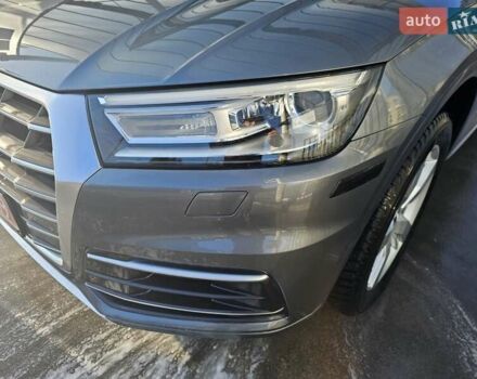 Серый Ауди Ку 5, объемом двигателя 1.98 л и пробегом 128 тыс. км за 21777 $, фото 16 на Automoto.ua