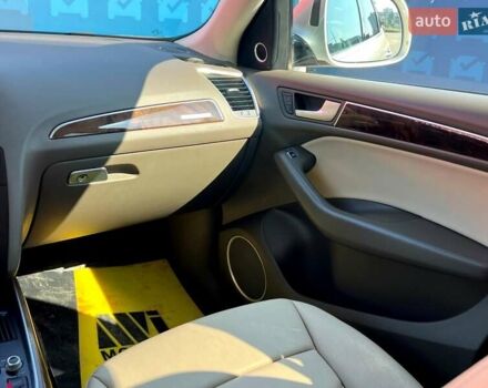 Сірий Ауді Ку 5, об'ємом двигуна 1.98 л та пробігом 106 тис. км за 16750 $, фото 62 на Automoto.ua