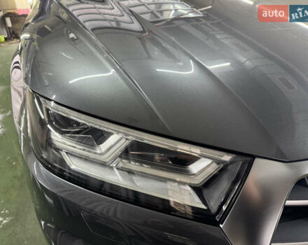 Серый Ауди Ку 5, объемом двигателя 1.97 л и пробегом 131 тыс. км за 35000 $, фото 19 на Automoto.ua