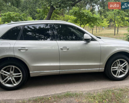 Серый Ауди Ку 5, объемом двигателя 1.98 л и пробегом 195 тыс. км за 18500 $, фото 1 на Automoto.ua