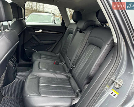 Сірий Ауді Ку 5, об'ємом двигуна 1.98 л та пробігом 165 тис. км за 23999 $, фото 26 на Automoto.ua