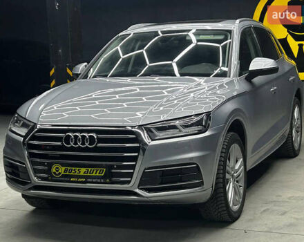 Сірий Ауді Ку 5, об'ємом двигуна 1.98 л та пробігом 129 тис. км за 27700 $, фото 2 на Automoto.ua