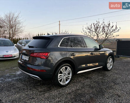 Серый Ауди Ку 5, объемом двигателя 1.98 л и пробегом 105 тыс. км за 22000 $, фото 5 на Automoto.ua