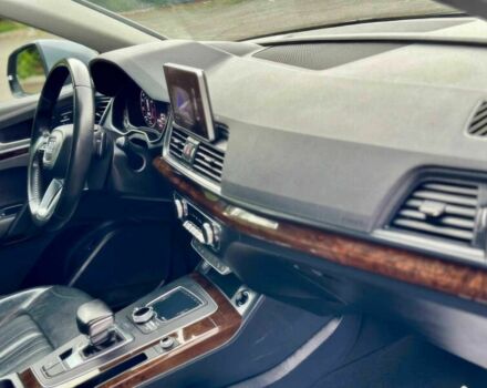 Сірий Ауді Ку 5, об'ємом двигуна 2 л та пробігом 32 тис. км за 17500 $, фото 8 на Automoto.ua