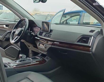 Серый Ауди Ку 5, объемом двигателя 2 л и пробегом 99 тыс. км за 25290 $, фото 55 на Automoto.ua