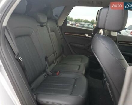 Серый Ауди Ку 5, объемом двигателя 1.98 л и пробегом 168 тыс. км за 18600 $, фото 10 на Automoto.ua