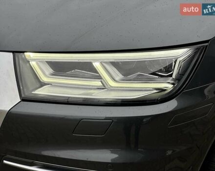 Сірий Ауді Ку 5, об'ємом двигуна 1.98 л та пробігом 179 тис. км за 26900 $, фото 5 на Automoto.ua