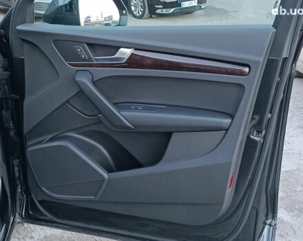 Серый Ауди Ку 5, объемом двигателя 2 л и пробегом 99 тыс. км за 25290 $, фото 30 на Automoto.ua