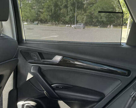 Сірий Ауді Ку 5, об'ємом двигуна 1.98 л та пробігом 121 тис. км за 24200 $, фото 24 на Automoto.ua