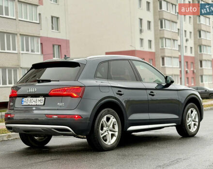 Сірий Ауді Ку 5, об'ємом двигуна 2 л та пробігом 136 тис. км за 24999 $, фото 4 на Automoto.ua