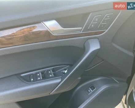 Серый Ауди Ку 5, объемом двигателя 2 л и пробегом 250 тыс. км за 18900 $, фото 31 на Automoto.ua