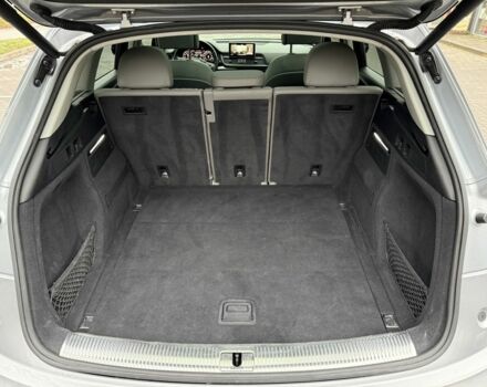 Сірий Ауді Ку 5, об'ємом двигуна 2 л та пробігом 148 тис. км за 24950 $, фото 9 на Automoto.ua