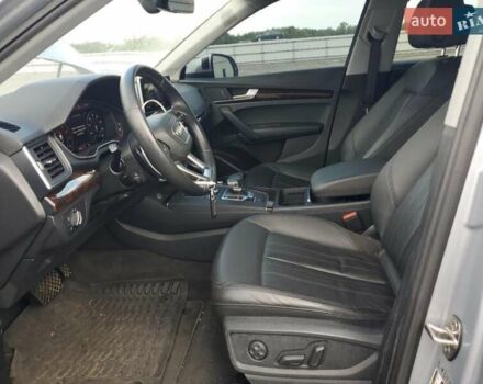 Серый Ауди Ку 5, объемом двигателя 1.98 л и пробегом 168 тыс. км за 18600 $, фото 6 на Automoto.ua