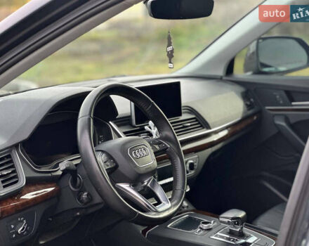 Серый Ауди Ку 5, объемом двигателя 1.98 л и пробегом 223 тыс. км за 21700 $, фото 7 на Automoto.ua